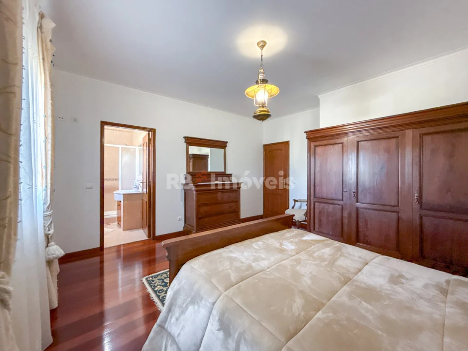 Moradia T4 para Venda em Madalena e Beselga Foto 10