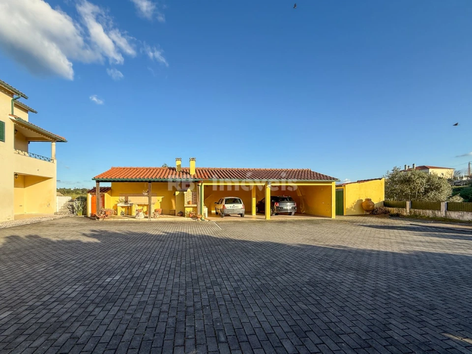 Moradia T4 para Venda em Madalena e Beselga Foto 7