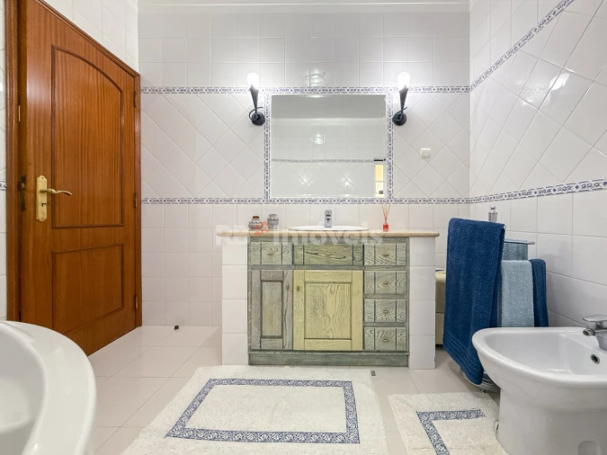 Moradia T4 para Venda em Madalena e Beselga Foto 41