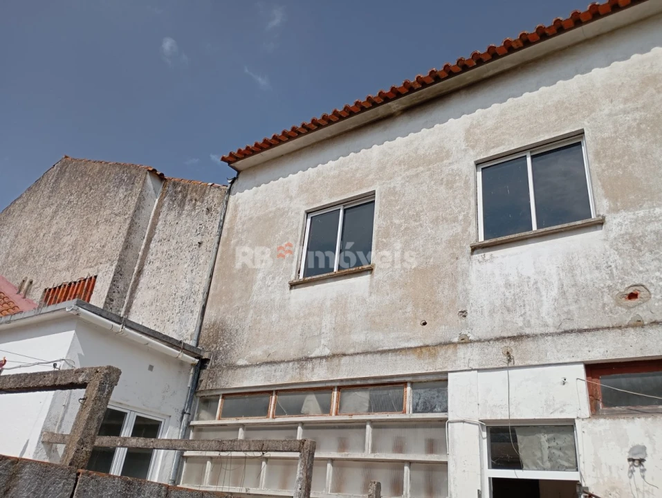 Prédio para Venda em Vila Nova da Barquinha Foto 15