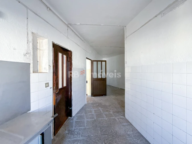 Negócio para Venda em Tramagal Foto 11