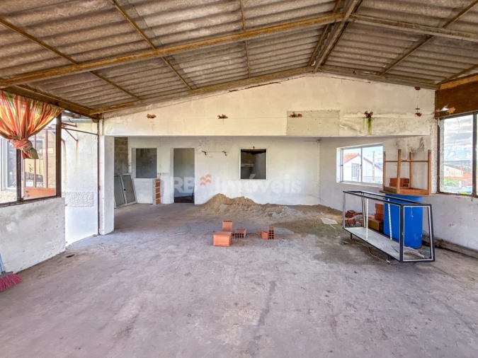 Negócio para Venda em Tramagal Foto 22