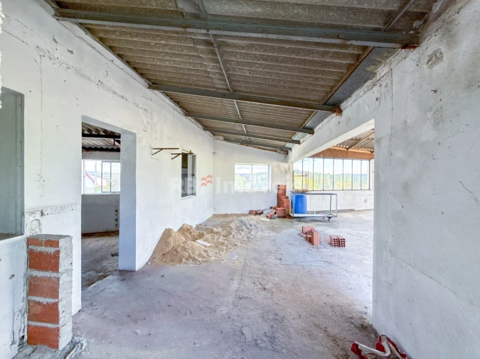 Negócio para Venda em Tramagal Foto 27