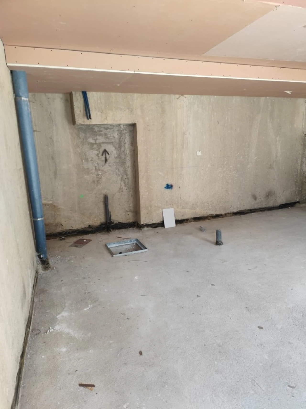 Loja para Arrendamento em Estrela Foto 8