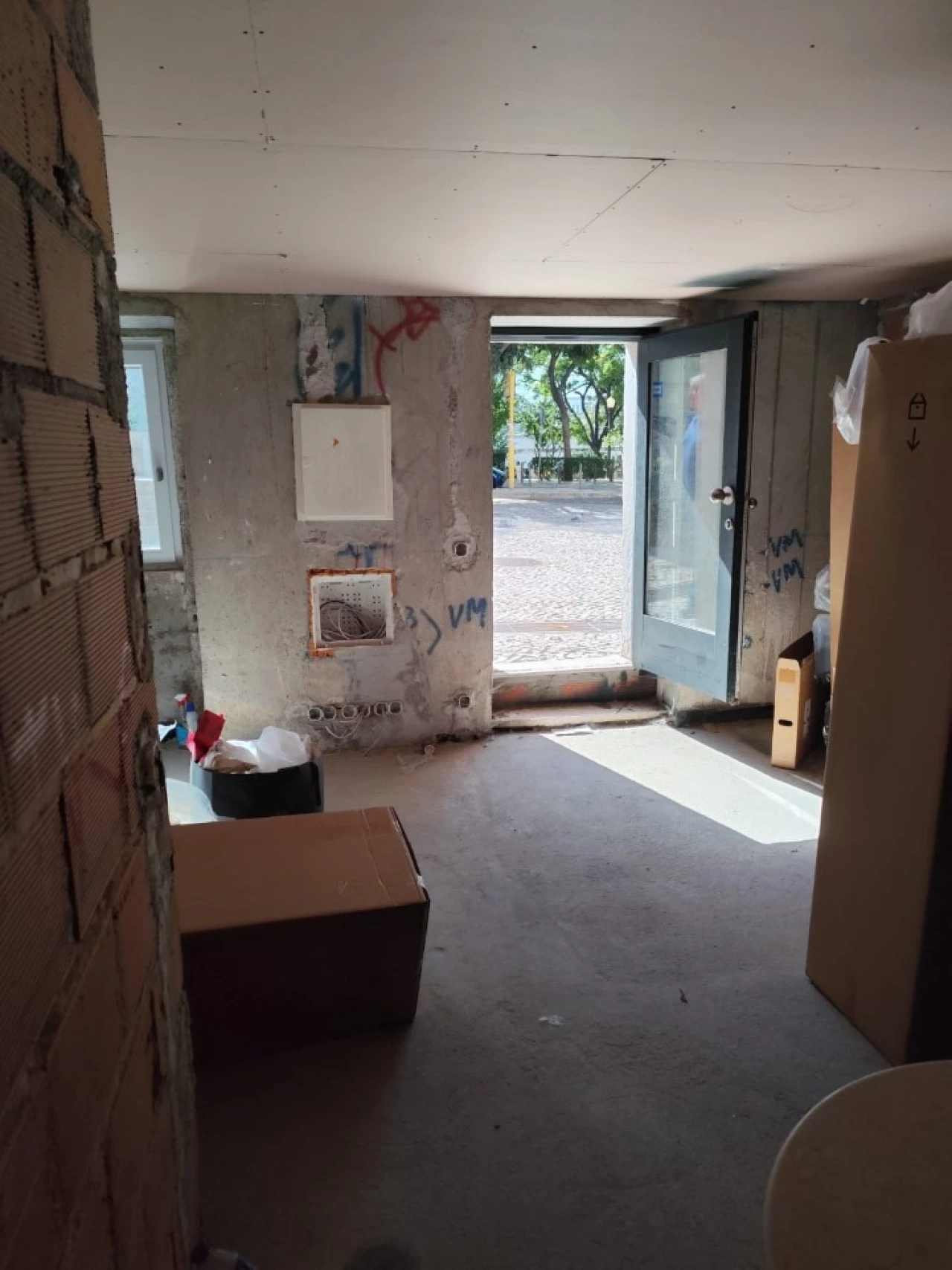 Loja para Arrendamento em Estrela Foto 12