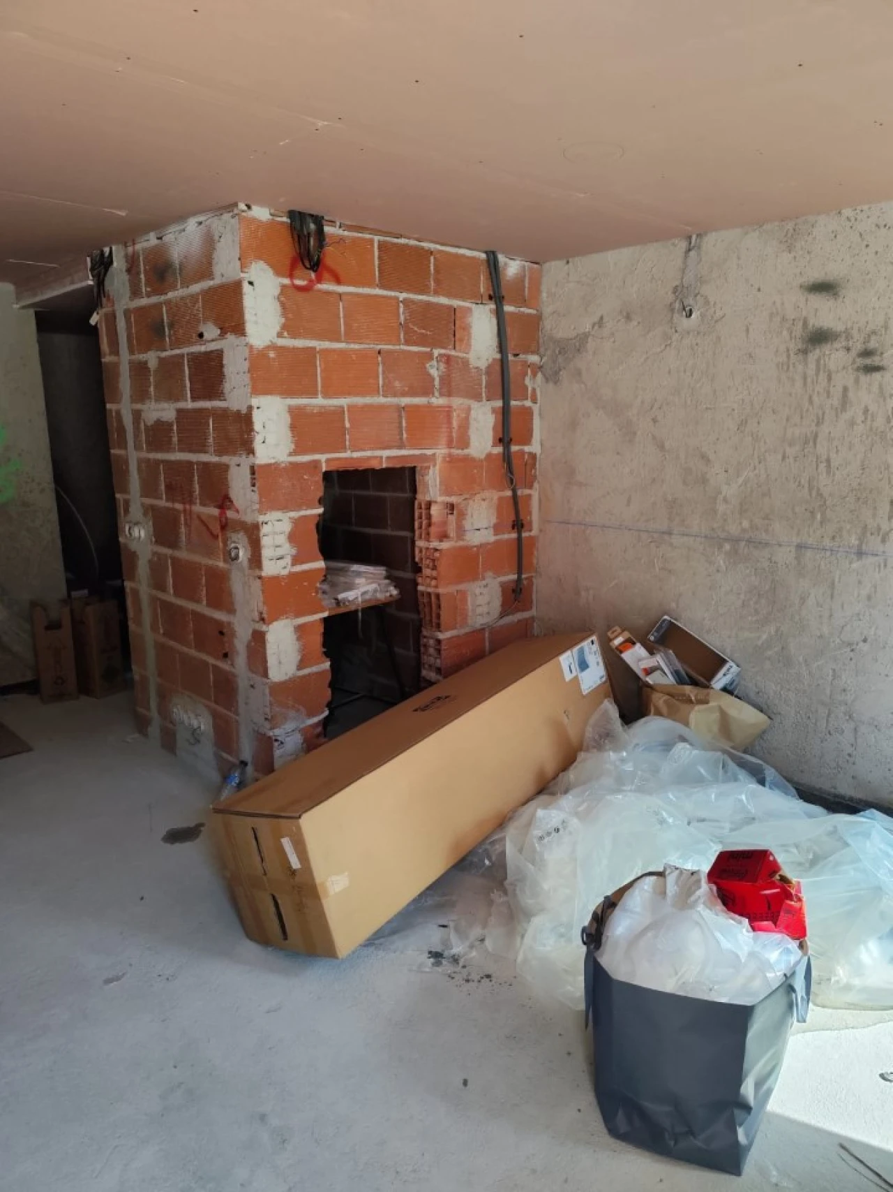 Loja para Arrendamento em Estrela Foto 14