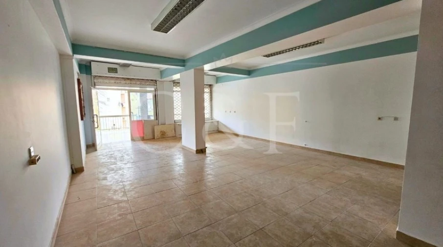 Loja para Venda em Cacém e São Marcos Foto 6