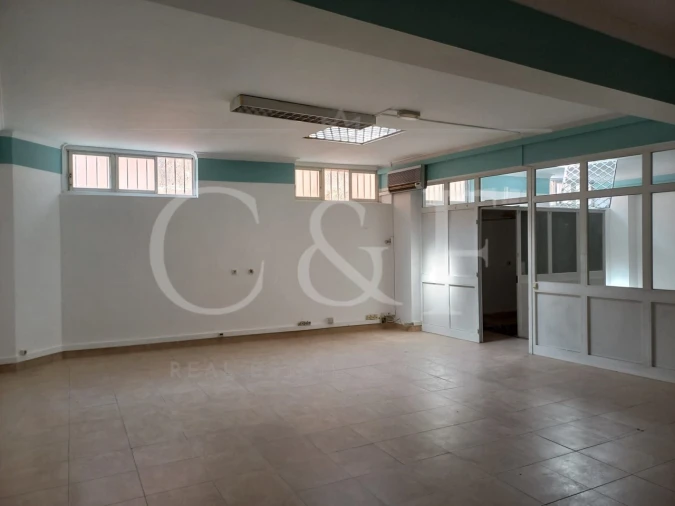 Loja para Venda em Cacém e São Marcos Foto 9