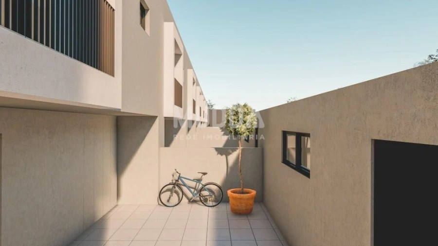 Moradia T3 para Venda em Loureiro Foto 5