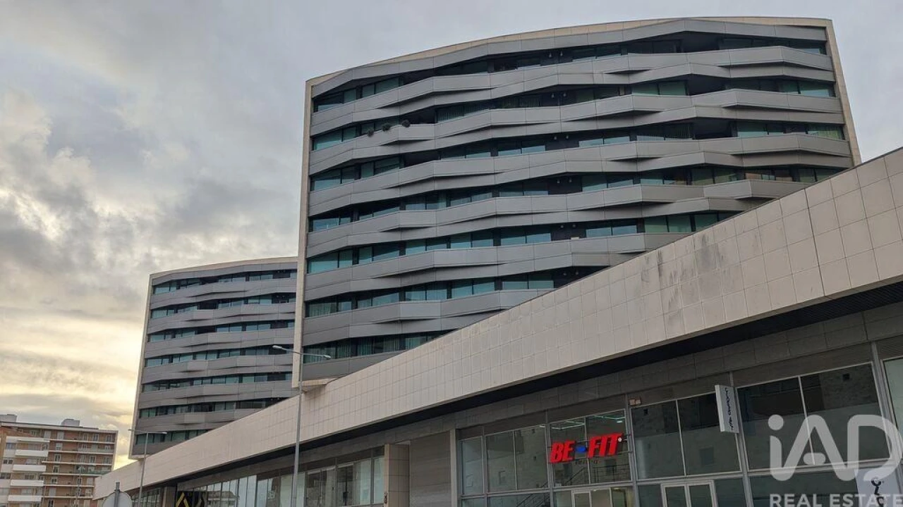 Apartamento T1 para Arrendamento em Aradas Foto 8