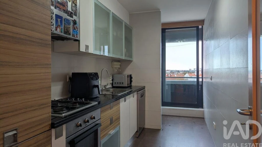 Apartamento T1 para Arrendamento em Aradas Foto 4