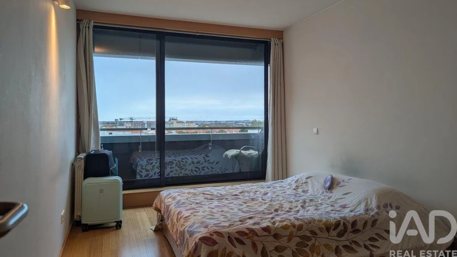 Apartamento T1 para Arrendamento em Aradas Foto 3