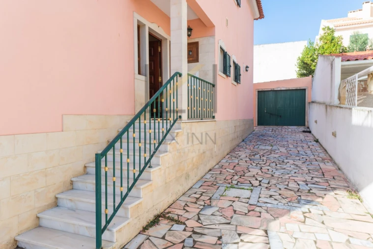 Moradia T4 para Venda em Carcavelos e Parede Foto 6