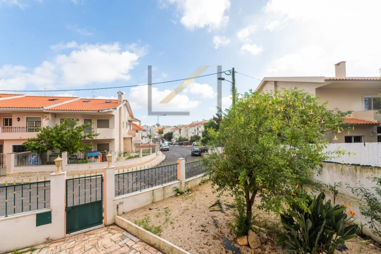 Moradia T4 para Venda em Carcavelos e Parede Foto 20