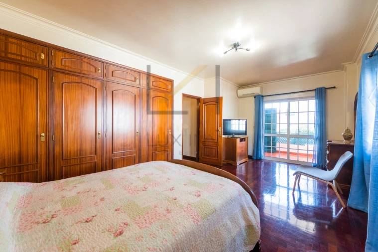 Moradia T4 para Venda em Carcavelos e Parede Foto 47