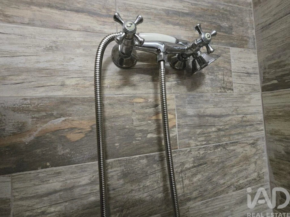 Loja para Venda em Santa Iria de Azoia, São João da Talha e Bobadela Foto 8