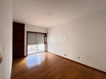Apartamento T3 para Venda em São Vitor (Braga)