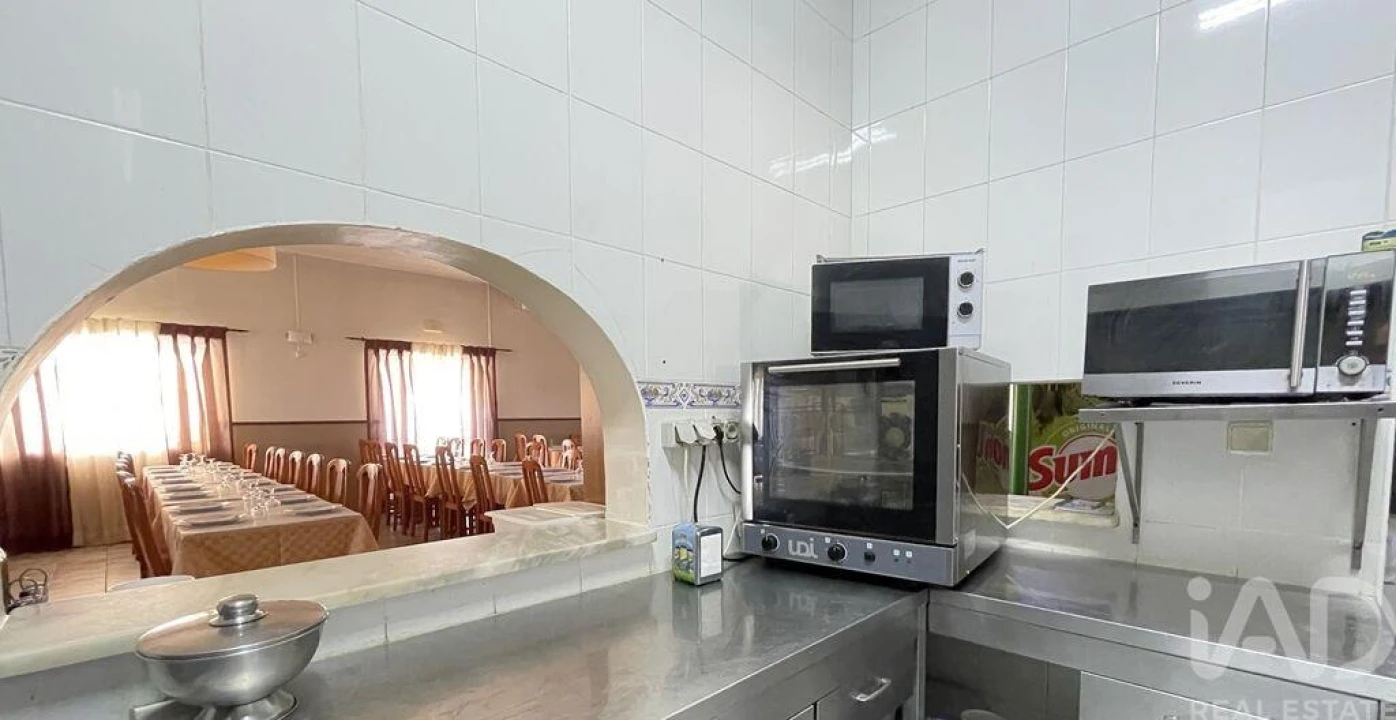 Loja para Venda em Madalena e Beselga Foto 15