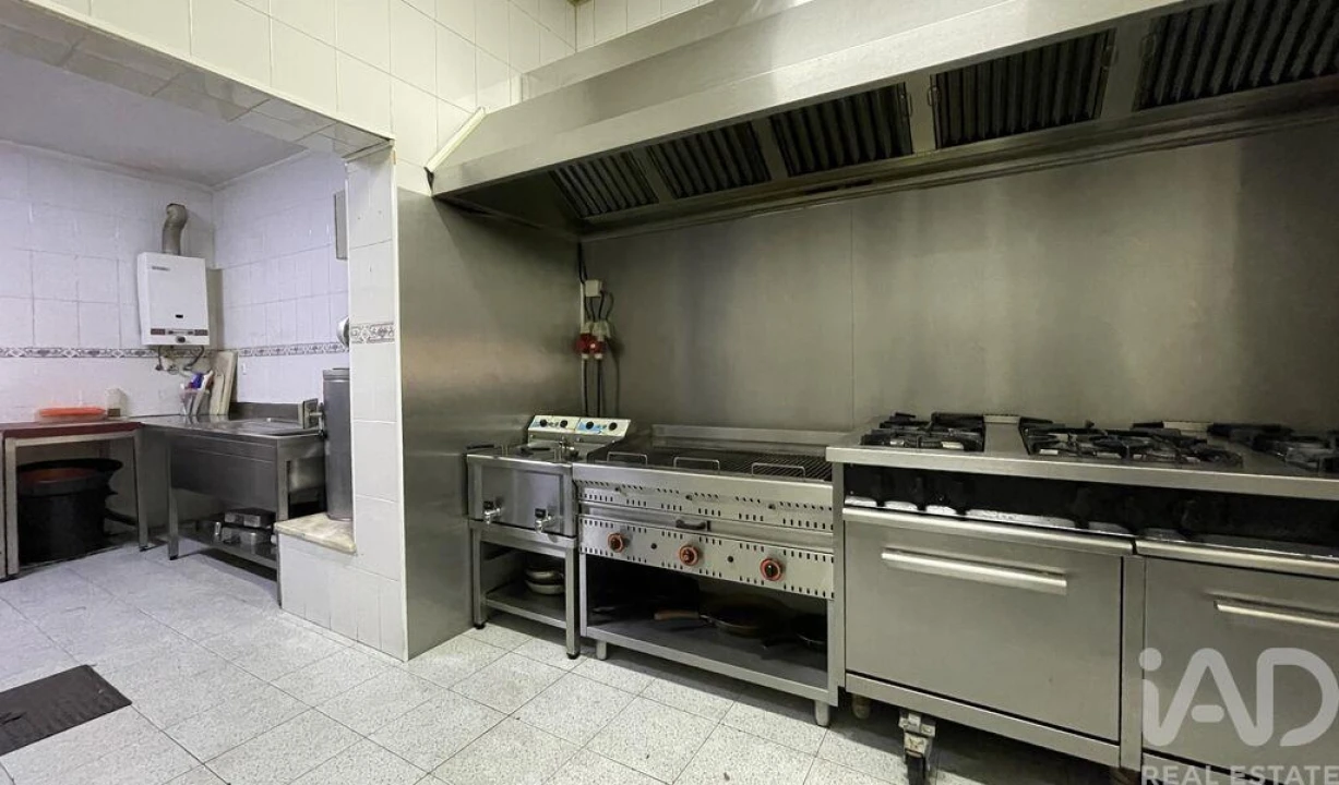 Loja para Venda em Madalena e Beselga Foto 19