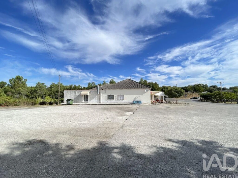 Loja para Venda em Madalena e Beselga Foto 25