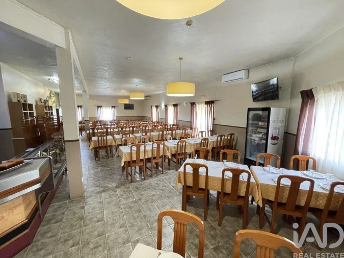 Loja para Venda em Madalena e Beselga Foto 3