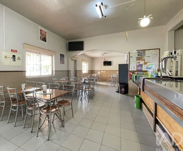 Loja para Venda em Madalena e Beselga Foto 12