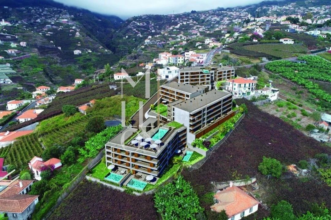 Apartamento T3 para Venda em Estreito de Camara de Lobos Foto 9