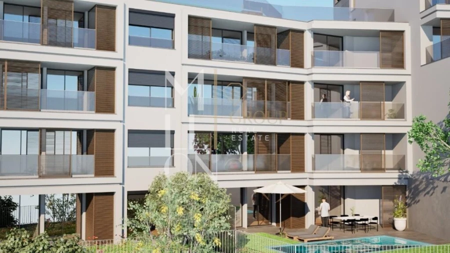 Apartamento T3 para Venda em Estreito de Camara de Lobos Foto 1