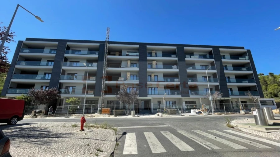 Apartamento T3 para Venda em Alverca do Ribatejo e Sobralinho Foto 8