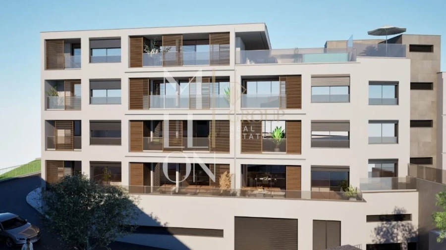 Apartamento T1 para Venda em Estreito de Camara de Lobos Foto 9
