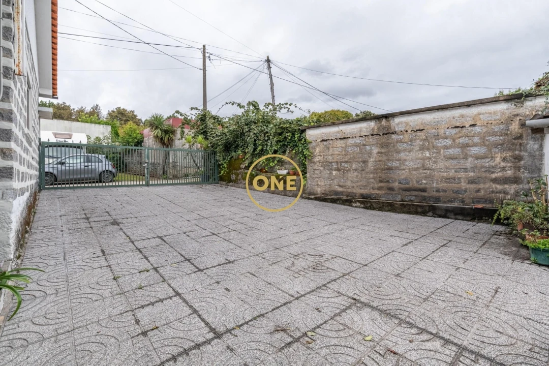 Moradia T4 para Venda em Joane Foto 16