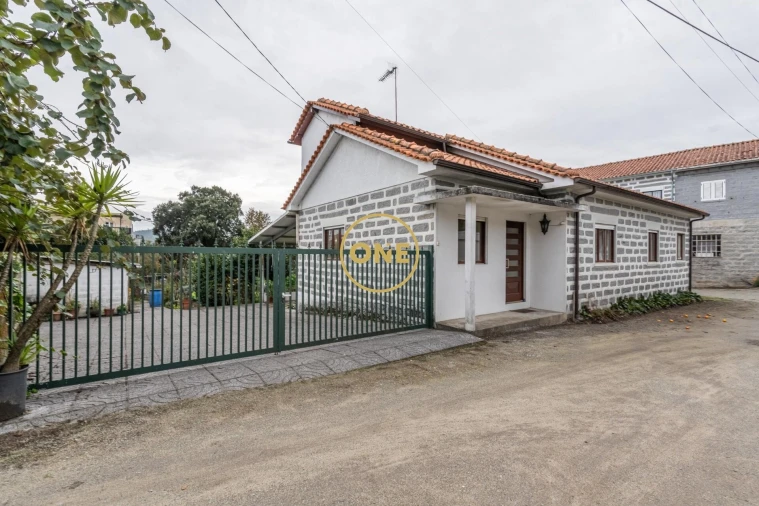 Moradia T4 para Venda em Joane Foto 15