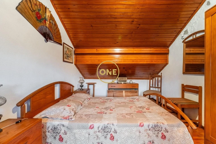 Moradia T4 para Venda em Joane Foto 11