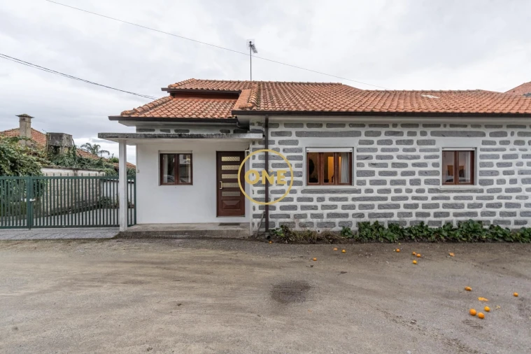 Moradia T4 para Venda em Joane Foto 22