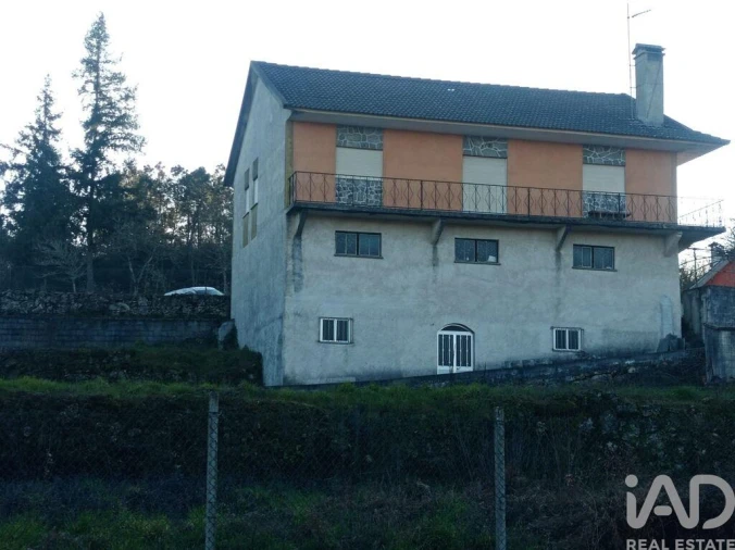 Moradia T4 para Venda em Vila Nova de Paiva, Alhais e Fráguas Foto 3