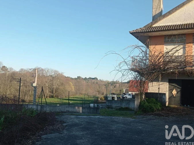 Moradia T4 para Venda em Vila Nova de Paiva, Alhais e Fráguas Foto 4