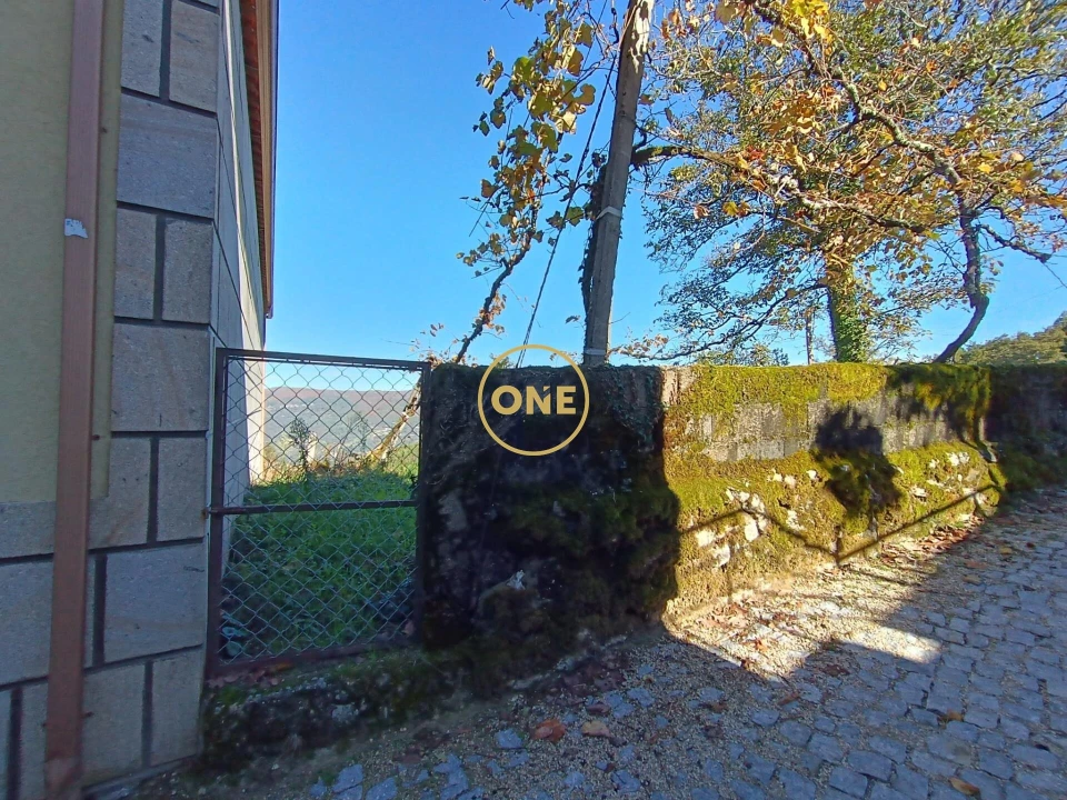 Moradia T3 para Venda em Chorense e Monte Foto 26