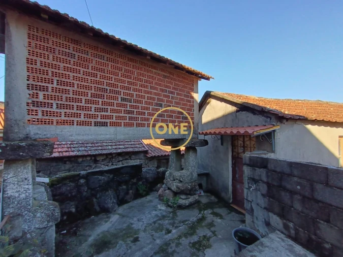 Moradia T3 para Venda em Chorense e Monte Foto 2