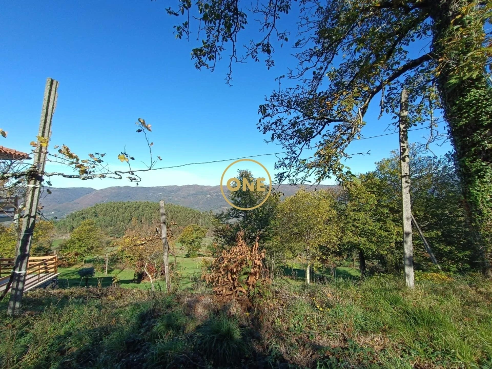 Moradia T3 para Venda em Chorense e Monte Foto 28