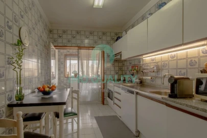 Apartamento T2 para Venda em Cedofeita, Santo Ildefonso, Sé, Miragaia, São Nicolau e Vitória