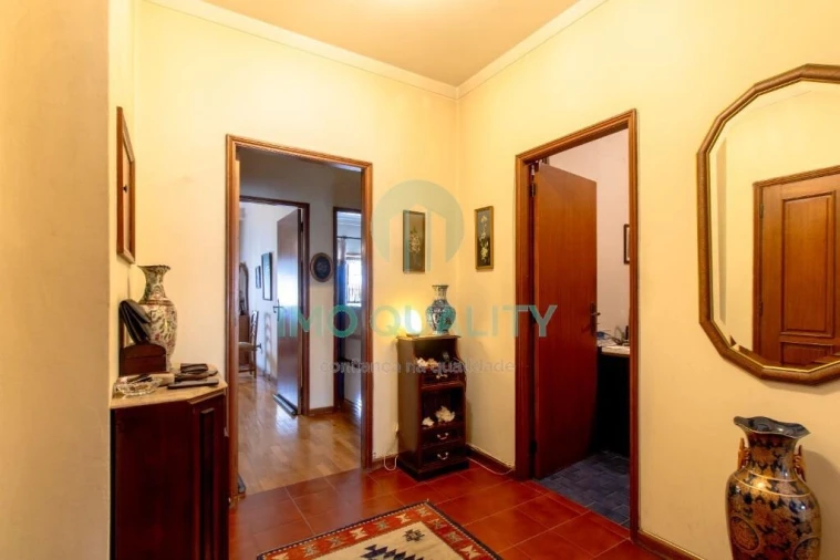 Apartamento T2 para Venda em Cedofeita, Santo Ildefonso, Sé, Miragaia, São Nicolau e Vitória Foto 2