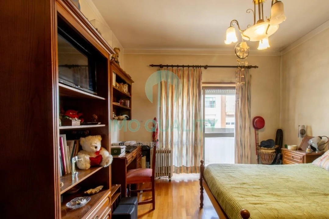 Apartamento T2 para Venda em Cedofeita, Santo Ildefonso, Sé, Miragaia, São Nicolau e Vitória Foto 5