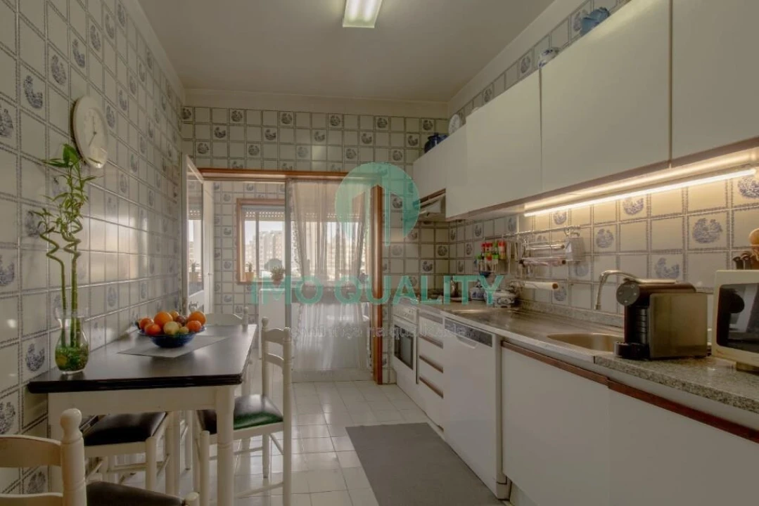 Apartamento T2 para Venda em Cedofeita, Santo Ildefonso, Sé, Miragaia, São Nicolau e Vitória Foto 16