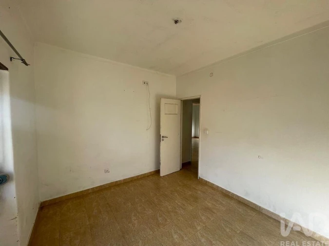 Moradia T2 para Venda em Santa Maria, São Pedro e Matacães Foto 18