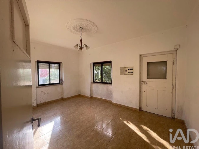 Moradia T2 para Venda em Santa Maria, São Pedro e Matacães Foto 16