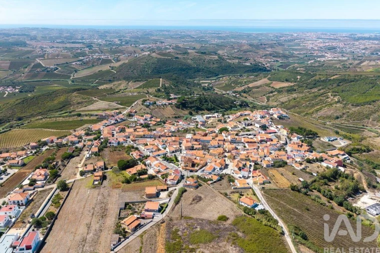 Moradia T2 para Venda em Santa Maria, São Pedro e Matacães Foto 27