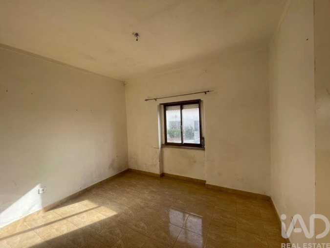 Moradia T2 para Venda em Santa Maria, São Pedro e Matacães Foto 14