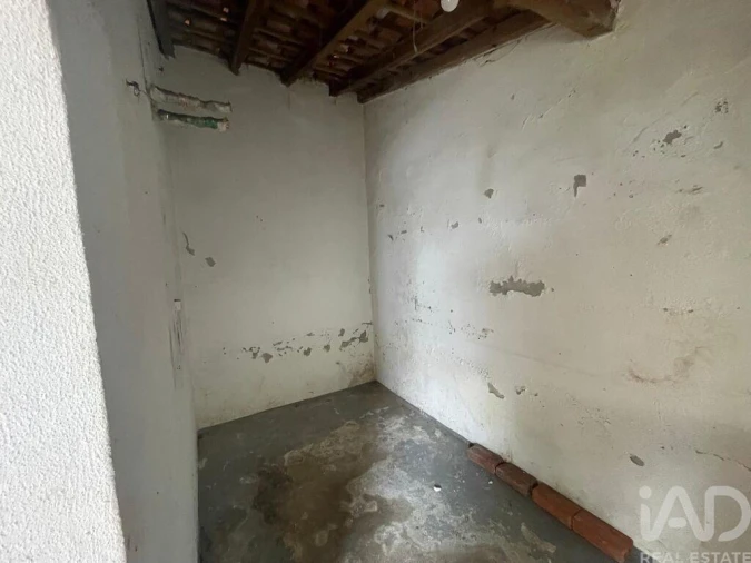 Moradia T2 para Venda em Santa Maria, São Pedro e Matacães Foto 9