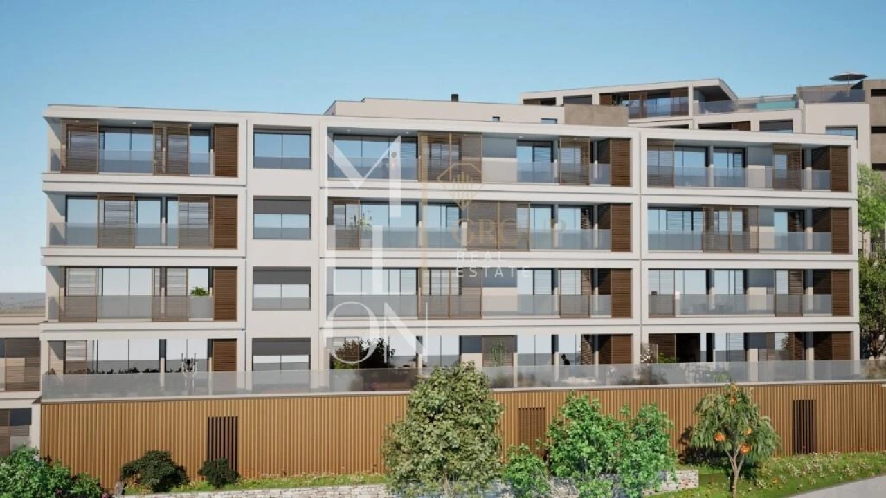 Apartamento T2 para Venda em Estreito de Camara de Lobos Foto 5