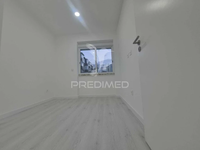 Apartamento T2 para Venda em Almada, Cova da Piedade, Pragal e Cacilhas Foto 8